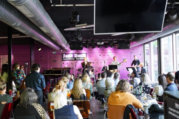 Emili_JazzDock_15
