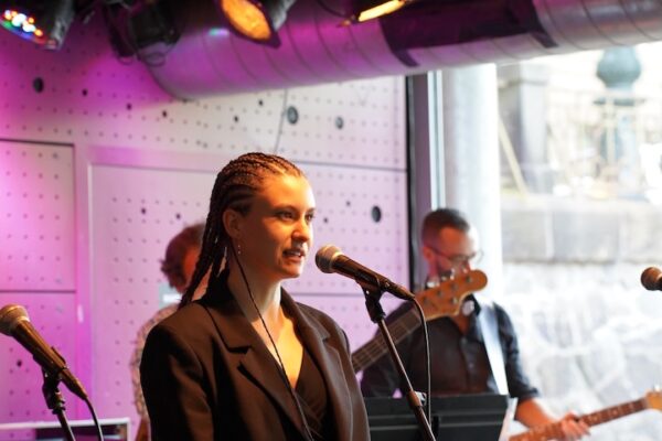 Emili_JazzDock_20